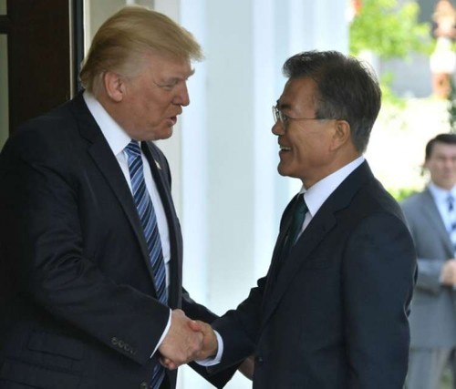 Президент РК подтвердил прочность американо-южнокорейских отношений  - ảnh 1