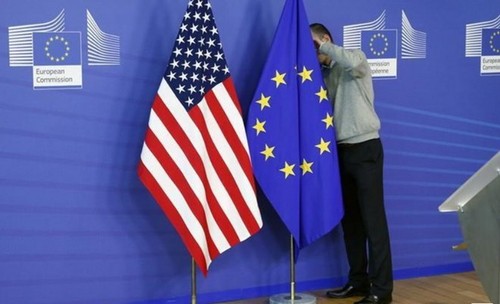 Страны ЕС поддержали введение пошлин в ответ на действия США - ảnh 1