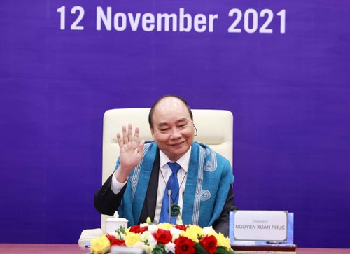 Глава вьетнамского государства предложил 3 основных направления деятельности АТЭС  - ảnh 1