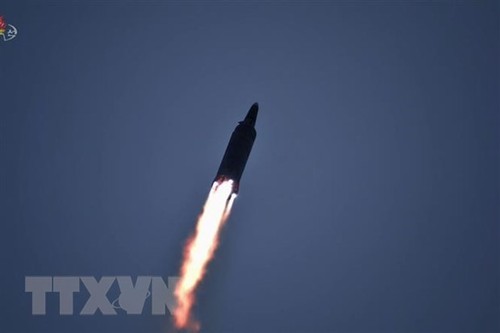 Республика Корея сообщила о запуске КНДР неизвестного снаряда - ảnh 1