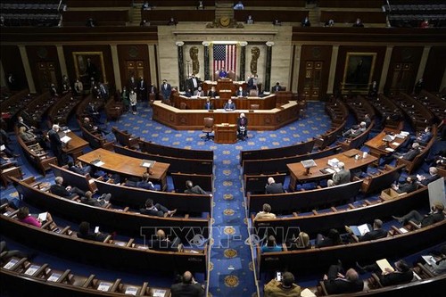 Палата представителей Конгресса США одобрила пакет финансирования правительства - ảnh 1