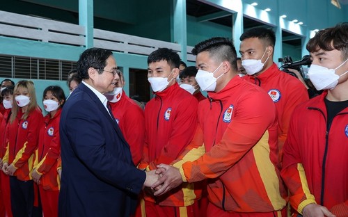 Премьер-министр Фам Минь Тинь: SEA Games 31 дадут возможность популяризировать образ Вьетнама и его людей среди иностранных друзей - ảnh 1