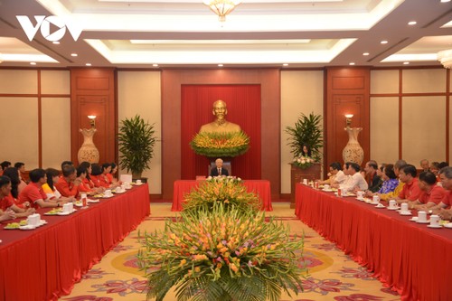 Генсек ЦК КПВ Нгуен Фу Чонг: гуманность и благотворительность это ценные традиции вьетнамского народа  - ảnh 1