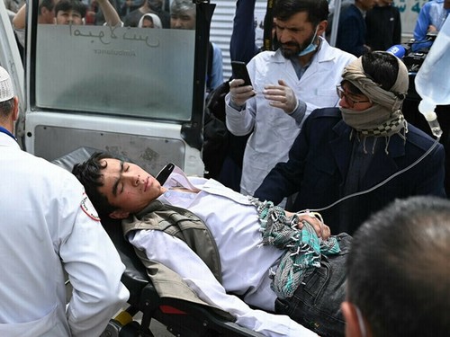 Не менее 50 человек погибли и пострадали от взрыва в Кабуле - ảnh 1