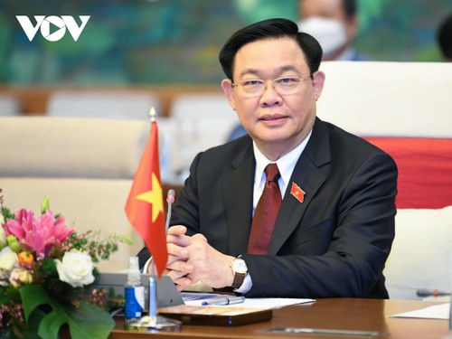 Председатель Нацсобрания Выонг Динь Хюэ примет участие в АИПА-43 и посетит Камбоджу и Филиппины с официальным визитом - ảnh 1