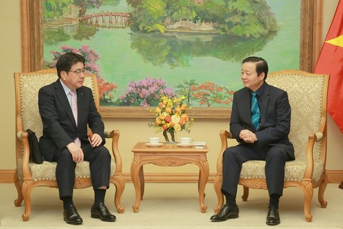 Вице-премьер Чан Хонг Ха принял руководителя японской корпорации Марубени  - ảnh 1