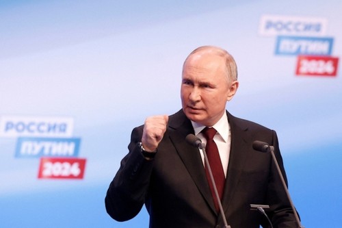 Президент Владимир Путин переизбран на следующий год   - ảnh 1
