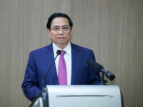 Премьер-министр Фам Минь Тинь выступил с речью в Сеульском государственном университете  - ảnh 1