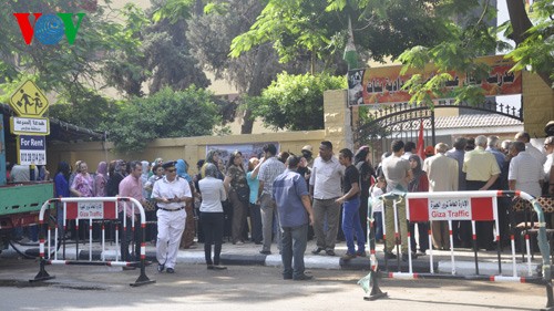 埃及总统选举第一天顺利进行 - ảnh 1
