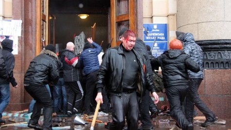 欧盟呼吁俄罗斯合作制止乌克兰东部暴力状况 - ảnh 1