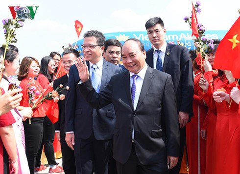 越南政府总理阮春福抵达北京开始对中国进行正式访问 - ảnh 1