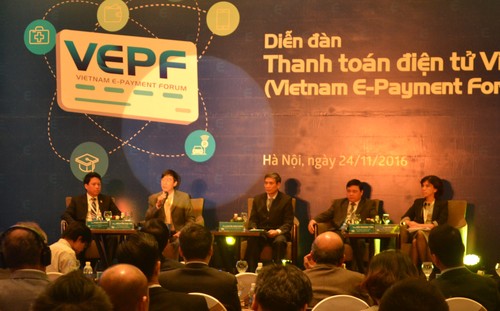 越南政府副总理武德担出席2016越南电子结算论坛 - ảnh 1