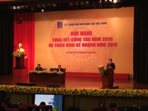 郑庭勇出席越南石油天然气集团2016年工作总结会议 - ảnh 1