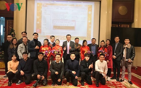 越南驻中国大使馆举行2018年迎新活动 - ảnh 1