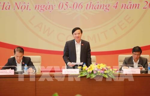 越南国会法律委员会第十一次全体会议开幕 - ảnh 1
