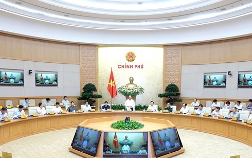 越南政府举行体制建设专题会议 - ảnh 1