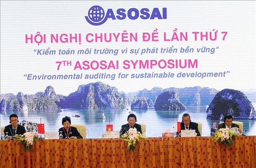越南将经济增长与社会进步公平、保护环境等目标挂钩 - ảnh 1