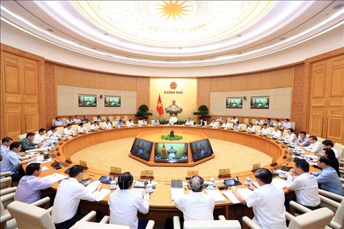 越南政府9月份工作例会：GDP增幅创2011年以来新高 - ảnh 1