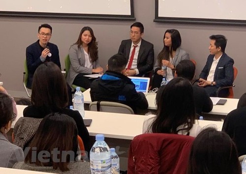 澳大利亚越南留学生积极响应创业倡议比赛 - ảnh 1