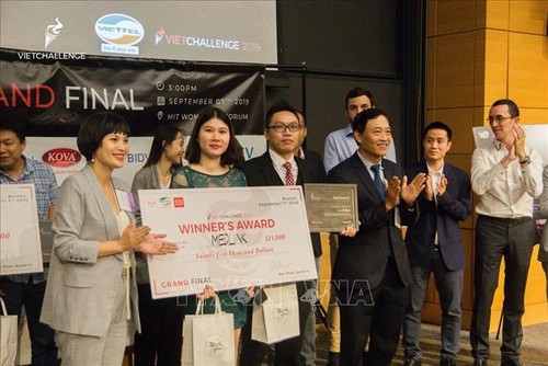 2019年全球越南人创业大赛结束：越南医学链获得一等奖 - ảnh 1