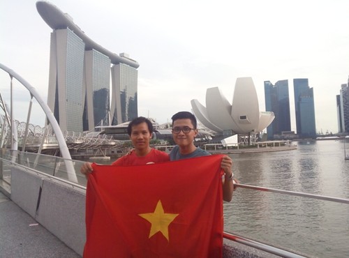 Chàng thanh niên đi 10 nước ASEAN để quảng bá Việt Nam - ảnh 1