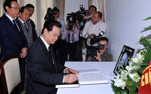 Thủ tướng Nguyễn Tấn Dũng dự lễ tang nguyên Thủ tướng Singapore Lý Quang Diệu  - ảnh 1