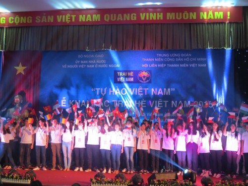 Trại hè Việt Nam- nơi gắn kết thanh niên kiều bào với quê hương, nguồn cội - ảnh 1