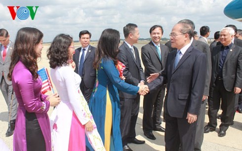 Chủ tịch Quốc hội Nguyễn Sinh Hùng tới Washington DC thăm chính thức Hoa Kỳ - ảnh 2