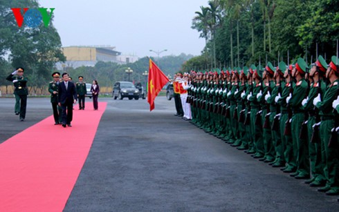 Chủ tịch nước Trương Tấn Sang thăm Quân đoàn 1 và Ban chỉ huy quân sự tỉnh Ninh Bình - ảnh 1