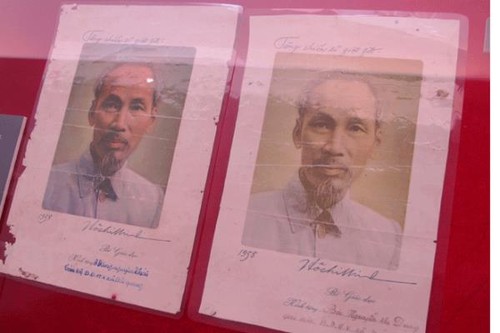 Thành phố Hải Phòng triển lãm ảnh, tư liệu về Chủ tịch Hồ Chí Minh - ảnh 1