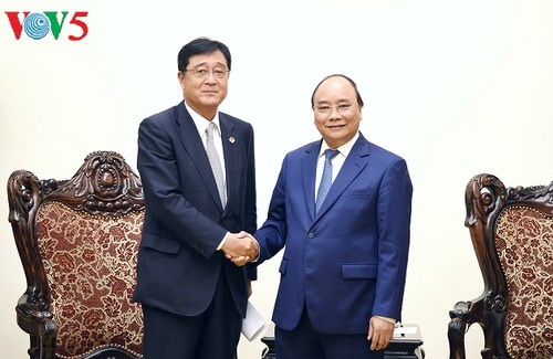 Thủ tướng tiếp Tổng giám đốc điều hành Tập đoàn Mitsubishi Motors - ảnh 1