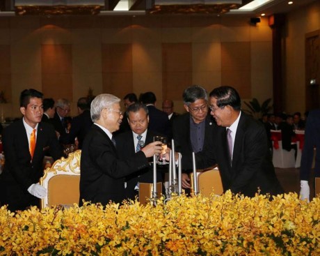 Ra sức củng cố, phát triển tình đoàn kết hữu nghị truyền thống và sự hợp tác toàn diện Việt Nam-CPC - ảnh 1