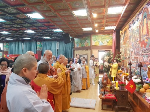 Lễ cầu an đầu năm và thành lập Hội Phật tử Việt Nam tại Hàn Quốc - ảnh 2