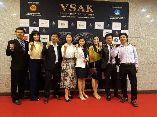 Hội người Việt Nam tại Hàn Quốc: Đoàn kết cộng đồng, phát triển bền vững - ảnh 4