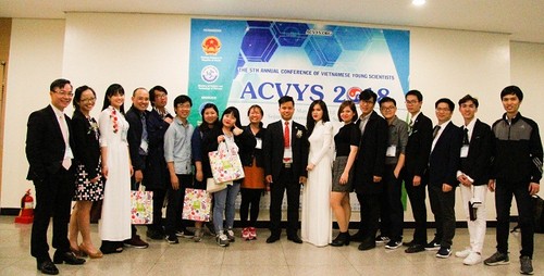 Hội thảo các nhà khoa học trẻ Việt Nam tại Hàn Quốc lần thứ 5 - ảnh 6