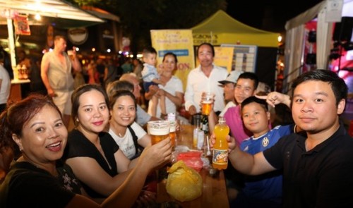 Công ty Asia Sky Tours của người Việt tham dự Liên hoan Bia quốc tế lần thứ 22 tại Berlin - ảnh 2