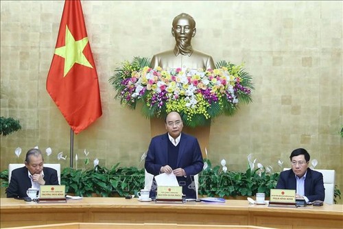 Thủ tướng Nguyễn Xuân Phúc chủ trì phiên họp của Chính phủ chuyên đề xây dựng pháp luật - ảnh 1