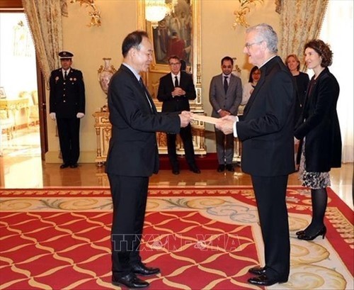 Khai trương Văn phòng lãnh sự danh dự Việt Nam tại Andorra - ảnh 1