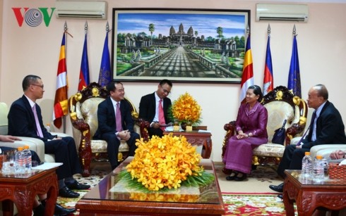 Đoàn đại biểu Ban Tôn giáo Chính phủ hội kiến Phó Thủ tướng Campuchia - ảnh 1