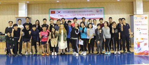 Sinh viên các trường đại học ở Hàn Quốc sôi nổi tham gia giải cầu lông Chung-Ang mở rộng 2019 - ảnh 3