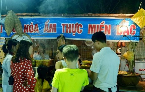 Dấu ấn của Không gian văn hóa ẩm thực thuần Việt - ảnh 3