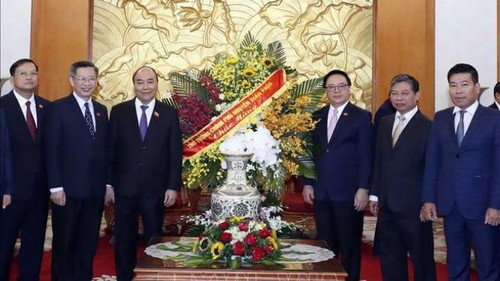 Thủ tướng Nguyễn Xuân Phúc chúc mừng kỷ niệm 70 năm Ngày truyền thống Ban Đối ngoại Trung ương Đảng - ảnh 1