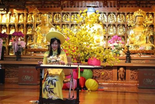  Tết sớm cho cộng đồng Phật tử Việt Nam tại Hàn Quốc  - ảnh 13