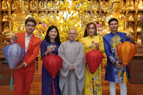  Tết sớm cho cộng đồng Phật tử Việt Nam tại Hàn Quốc  - ảnh 22