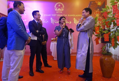 Đại sứ quán Việt Nam tại Bangladesh tổ chức Tết cộng đồng xuân Canh Tý 2020 - ảnh 10