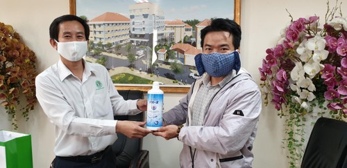 Hội chuyên gia, trí thức Việt Nam-Hàn Quốc hỗ trợ y, bác sĩ đẩy lùi đại dịch Covid-19 - ảnh 2