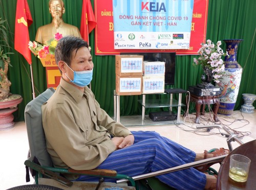 VKEIA tặng sản phẩm hỗ trợ y tế cho Bệnh viện Nội tiết Trung ương và Trung tâm Điều dưỡng thương binh Thuận Thành - ảnh 11