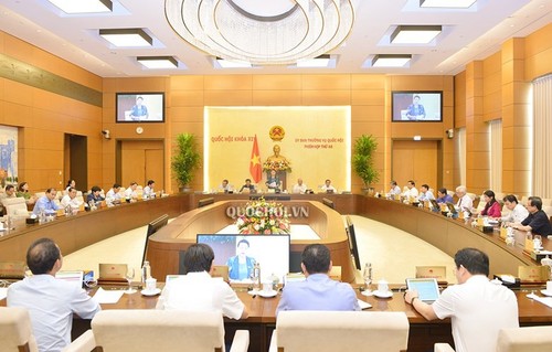 Khai mạc phiên họp 47 của Ủy ban Thường vụ Quốc hội - ảnh 1