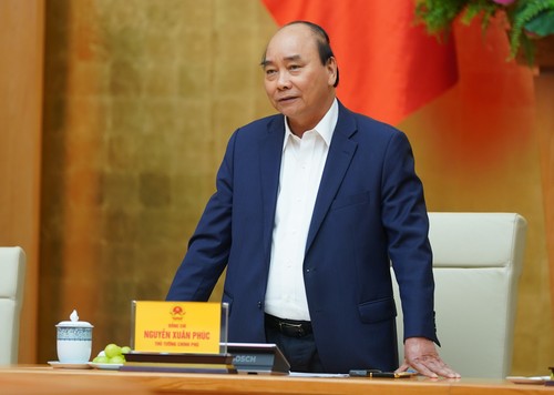 Thủ tướng Nguyễn Xuân Phúc chủ trì cuộc họp về công tác chuẩn bị cho Đại hội Thi đua yêu nước toàn quốc lần thứ X - ảnh 1