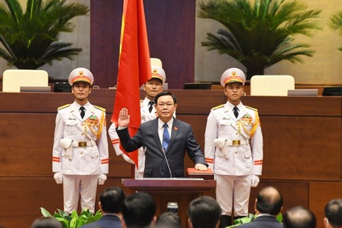 Chủ tịch Quốc hội Vương quốc Campuchia chúc mừng Chủ tịch Quốc hội Vương Đình Huệ - ảnh 1